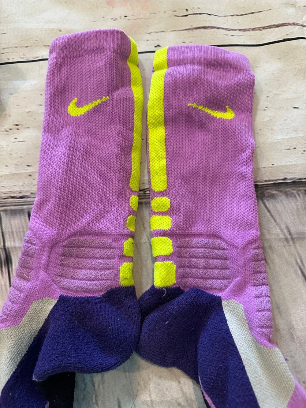 Nike performance crew